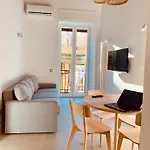 Fafa Center * Νάπολη